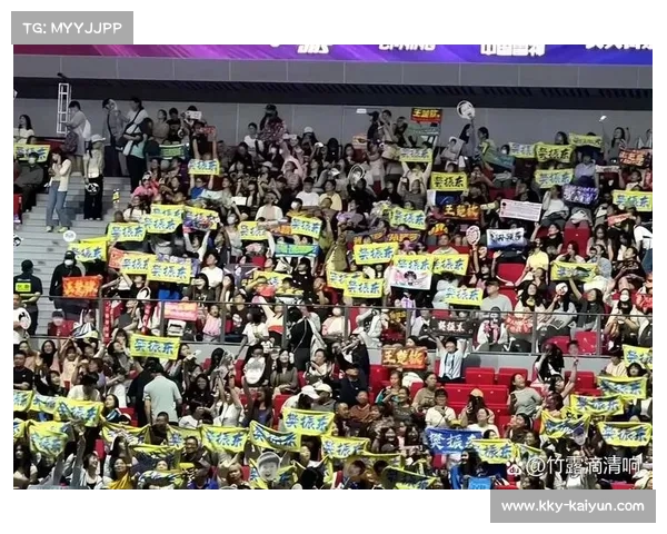 球星中国行全面重启 吸引大批球迷热情追星掀起观赛热潮 球星中国行全面重启 吸引大批球迷热情追星掀起观赛热潮