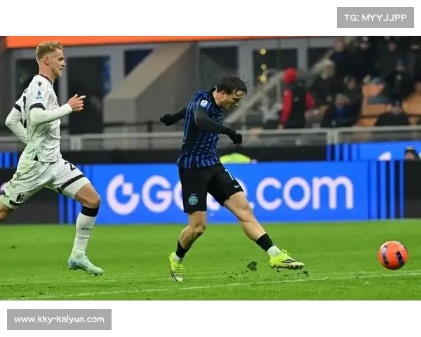 国际米兰3-2逆转尤文图斯,泽林斯基90分钟绝杀助蓝黑军团8分领跑